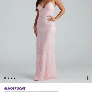 Elegant Pink Lace Maxi Dress